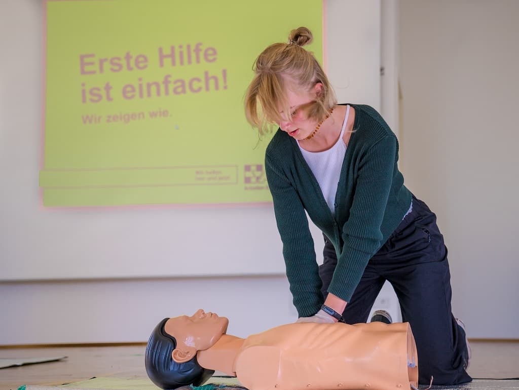 Erste-Hilfe Kurs: Lebensrettende Maßnahmen leicht gemacht