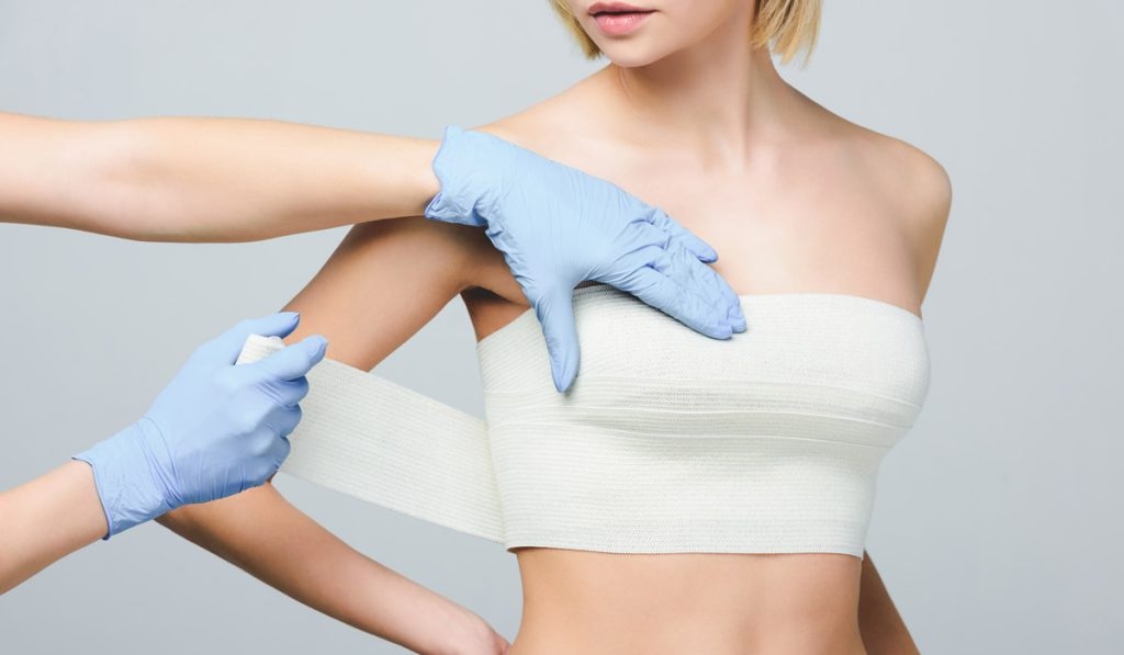 Brustverkleinerung: Sicherer und erfolgreicher Eingriff bei Ihrem Bochumer Experten