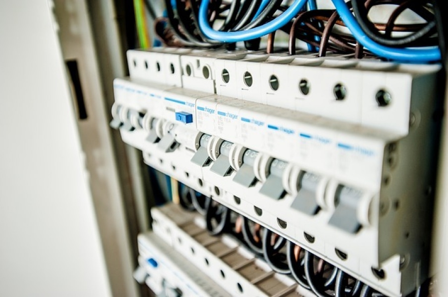 Elektriker Notdienst in der Nähe: Warum schnelle Hilfe bei Stromausfällen wichtig ist