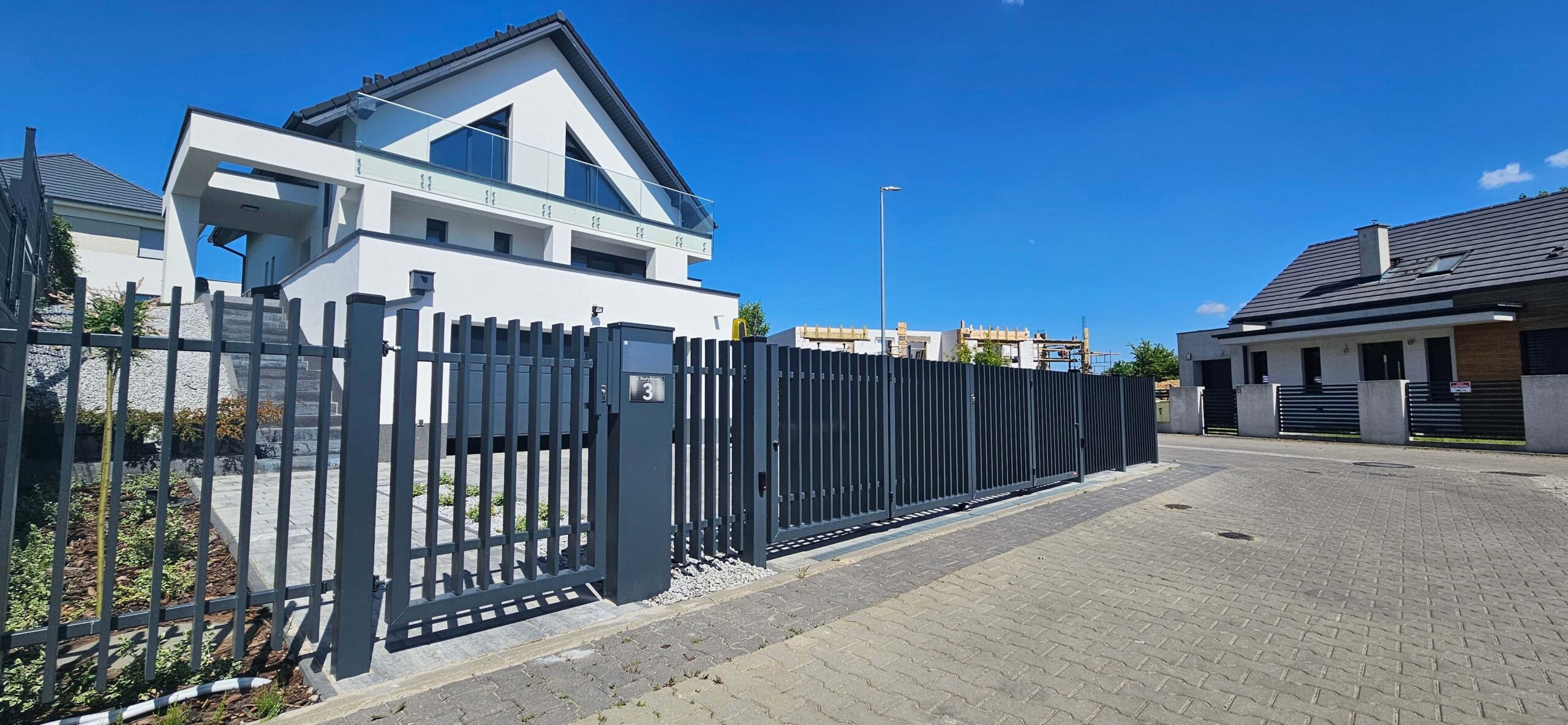 Stilvolle Zaunsysteme für ein harmonisches Gesamtbild