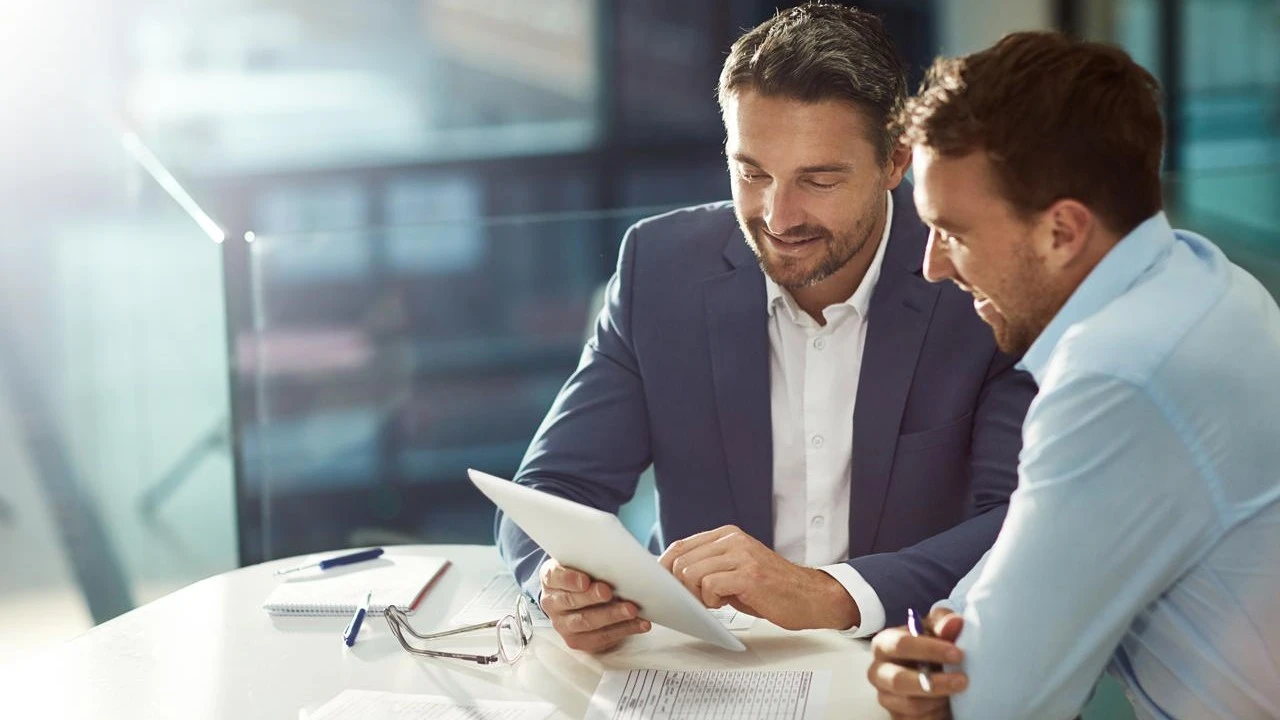 Berufliche Erfüllung wartet: Entdecken Sie unsere Stellenangebote bei der E+Service+Check GmbH